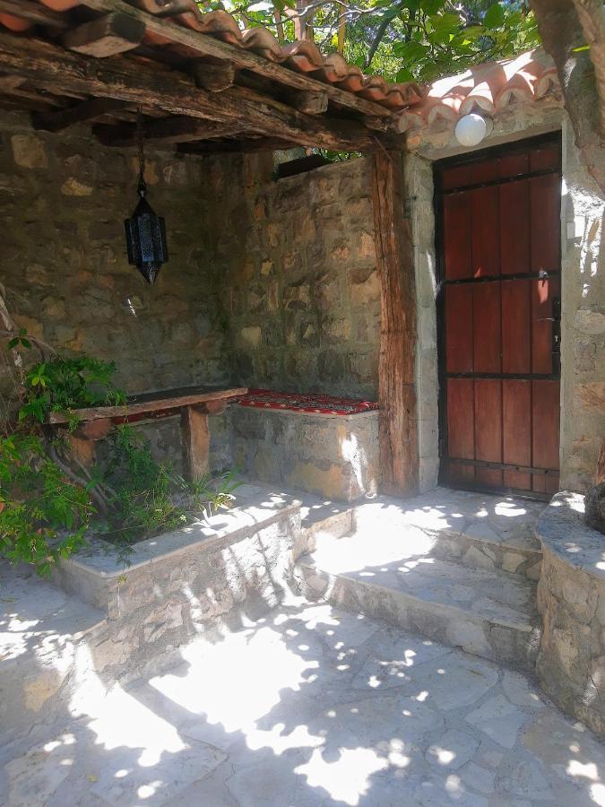 Sea-Side Old Stone Villa With A Private Garden Budva Exterior foto