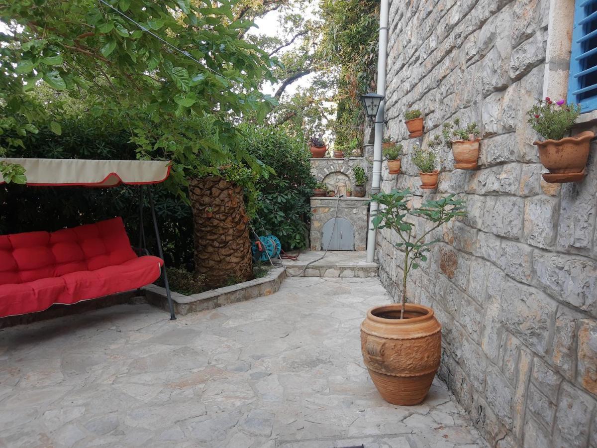 Sea-Side Old Stone Villa With A Private Garden Budva Exterior foto